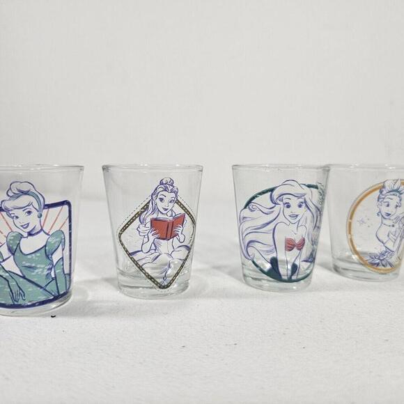 Disney Princess Glassware Set of 4 - 1.5 Oz Shot Glasses Ariel/Belle/Tiana/Cinde - Picture 4 of 4